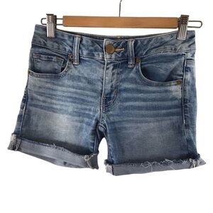 𝅺aeo midi shorts distressed stretchy denim coastal cowgirl size 0